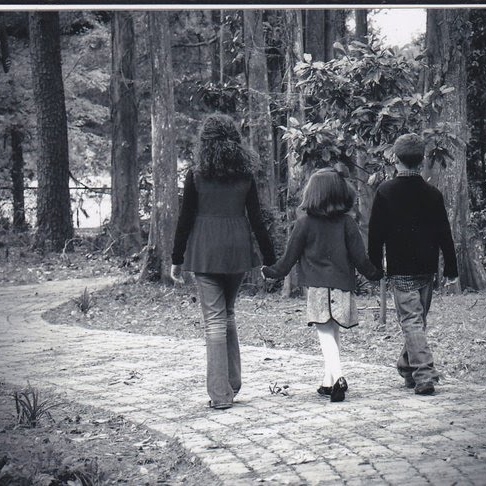 Lisa Clement Photo 39