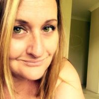 Renee Laurie Photo 7