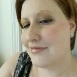 Kristin Ray Photo 7