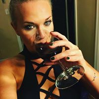 Laura Mullen Photo 28