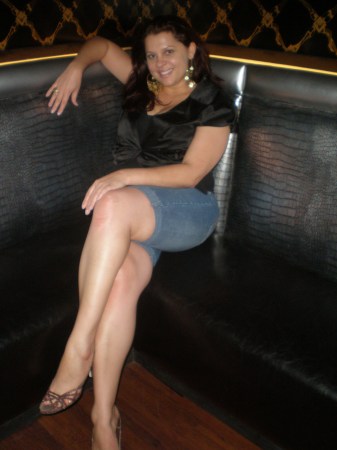 Elizabeth Barrera Photo 6