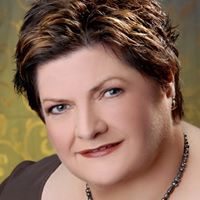 Pauline Walker Photo 24