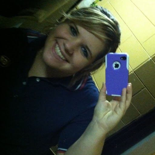 Amy Mathis Photo 23