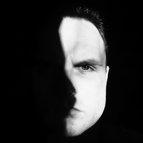 Andrew Lowe Photo 20