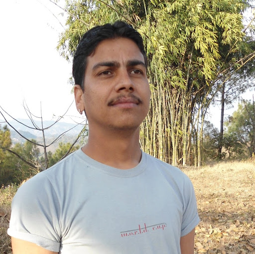 Ravi Thakur Photo 13