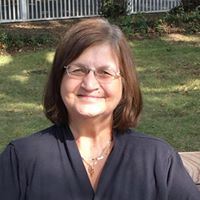 Paula Harvey Photo 40
