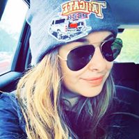 Jillian Gray Photo 9