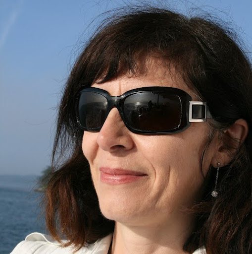 Marie Daniel Photo 14