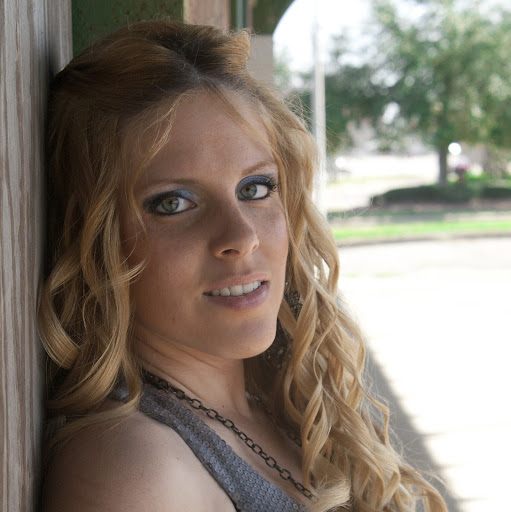 Katharine Bethel Photo 3