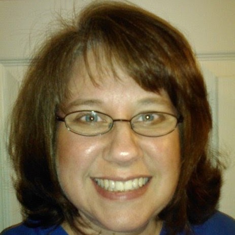 Michelle Armstrong Photo 31