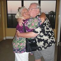Karen Blanton Photo 24