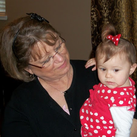 Debbie Warren Photo 8