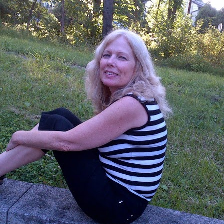 Janet Shaughnessy Photo 23