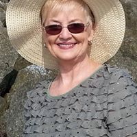 Carolyn Blanton Photo 10