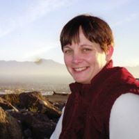 Michelle Mccomb Photo 23