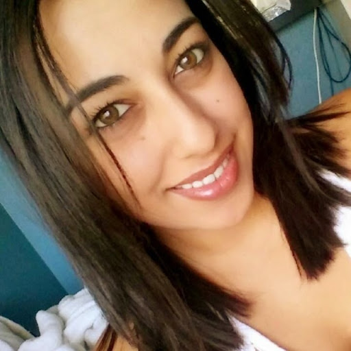 Yvonne Gonzalez Photo 28