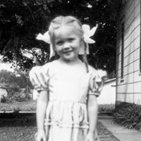 Joan Craig Photo 31