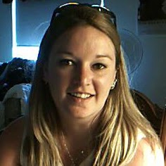 Erin Mclaughlin Photo 12