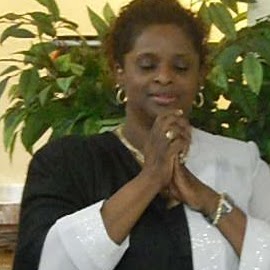 Sharon Ellsworth Photo 10