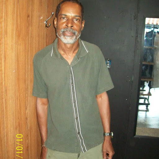 Richard Singleton Photo 40