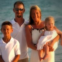 Lindsey Card Photo 17