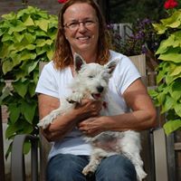 Mary Mackinnon Photo 22