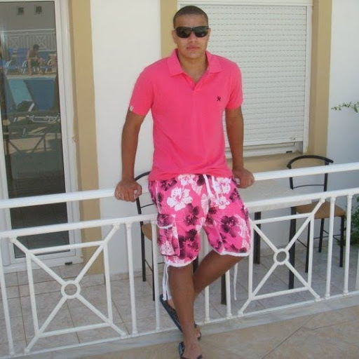 Carl Bryan Photo 9