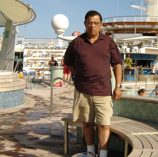 Juan Oquendo Photo 22