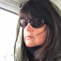 Lisa Wynn Photo 35