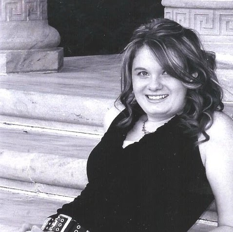 Erin Fuller Photo 29