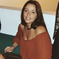 Laura Jacob Photo 15
