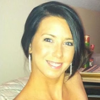 Kari Richards Photo 11