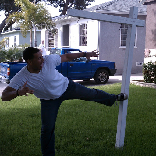 Kyle Robinson Photo 27