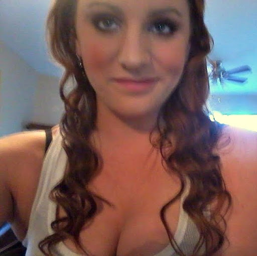 Rebecca Mccoy Photo 31