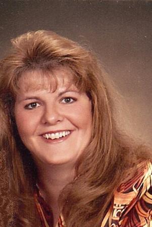 Suzanne Woods Photo 18