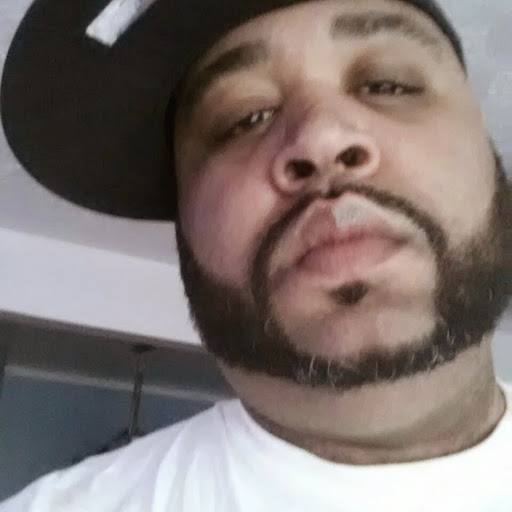 Kenneth Robinson Photo 37