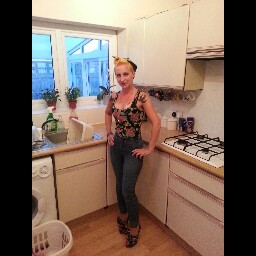 Lisa Manley Photo 7