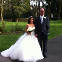 Lindsay Saunders Photo 1
