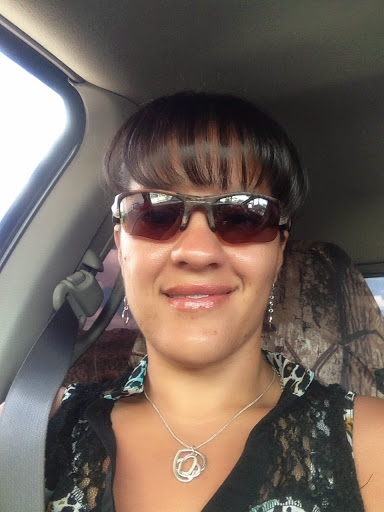 Michelle Alvarado Photo 20