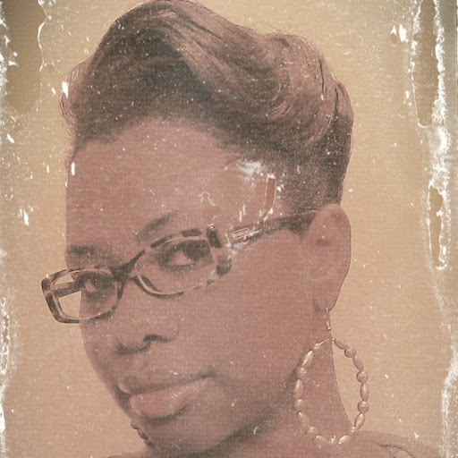 Cynthia Shipp Photo 20
