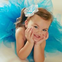 Kylie Matthews Photo 6