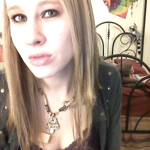 Heather Emerick Photo 6