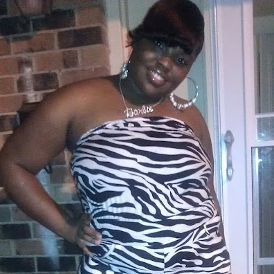 Veronica Reed Photo 45