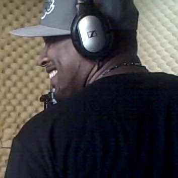 Michael Sims Photo 32