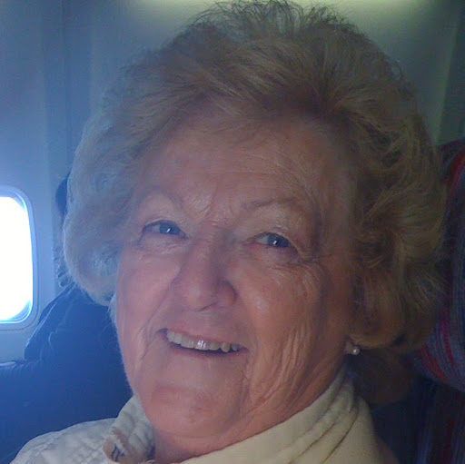 Doris Petersen Photo 16