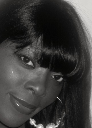 Tina Bradley Photo 33
