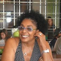 Evelyn Thompson Photo 24