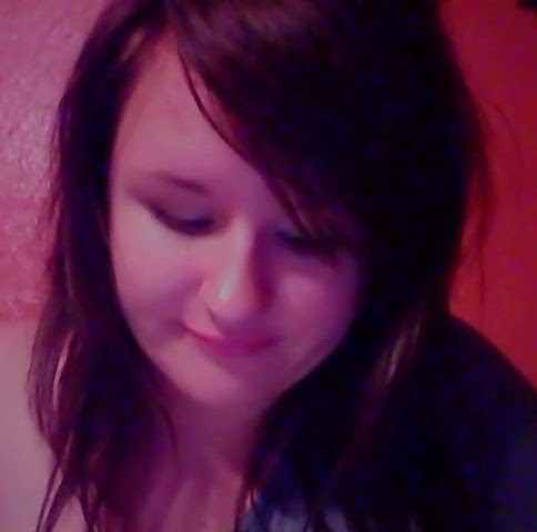 Megan Phillips Photo 17