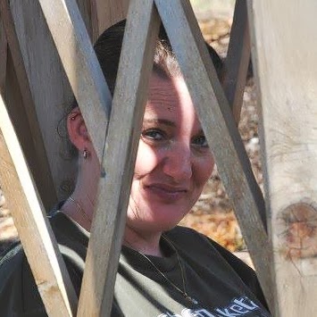 Kathy Saunders Photo 29