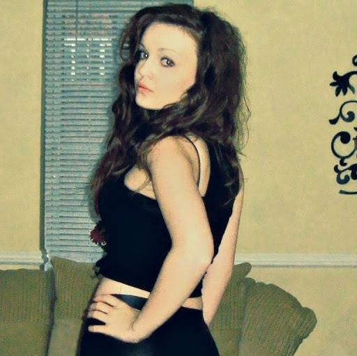 Bethany Green Photo 9